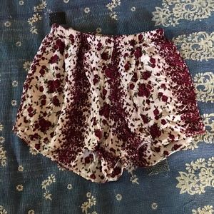 Brandy Melville Skort xs